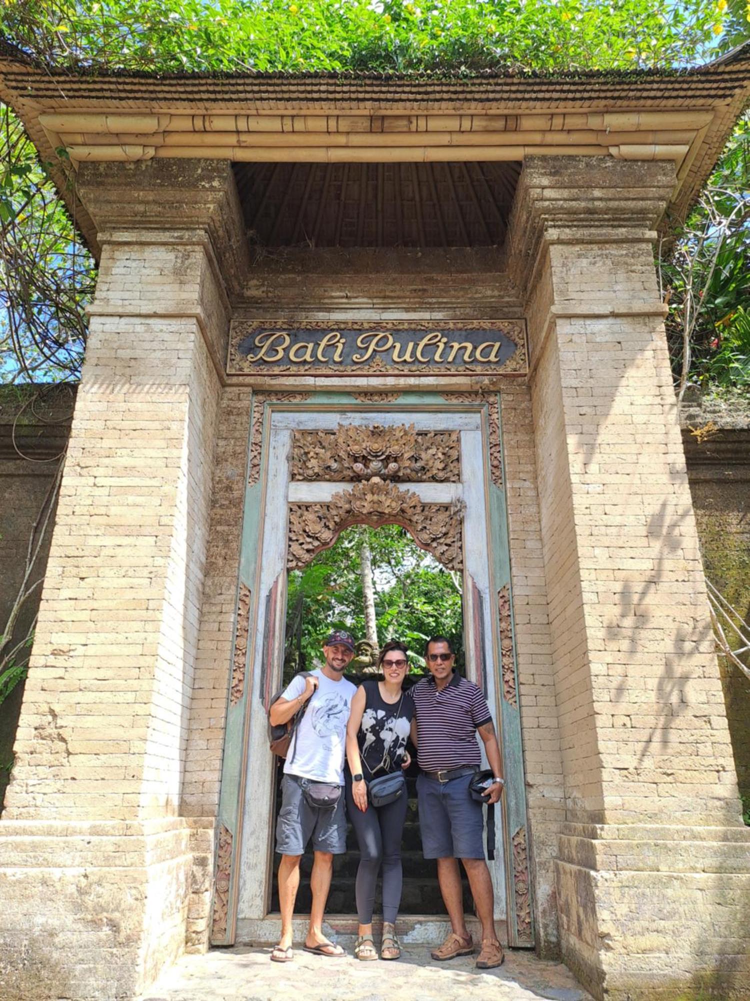 Villa Kubu Pilatus - Family House Lombok à Tjakranegara Extérieur photo